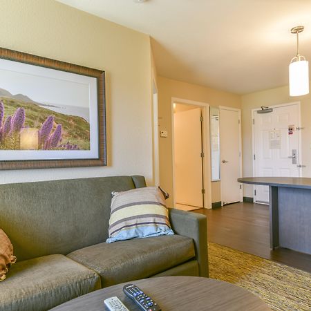 Candlewood Suites Medford By Ihg מראה חיצוני תמונה