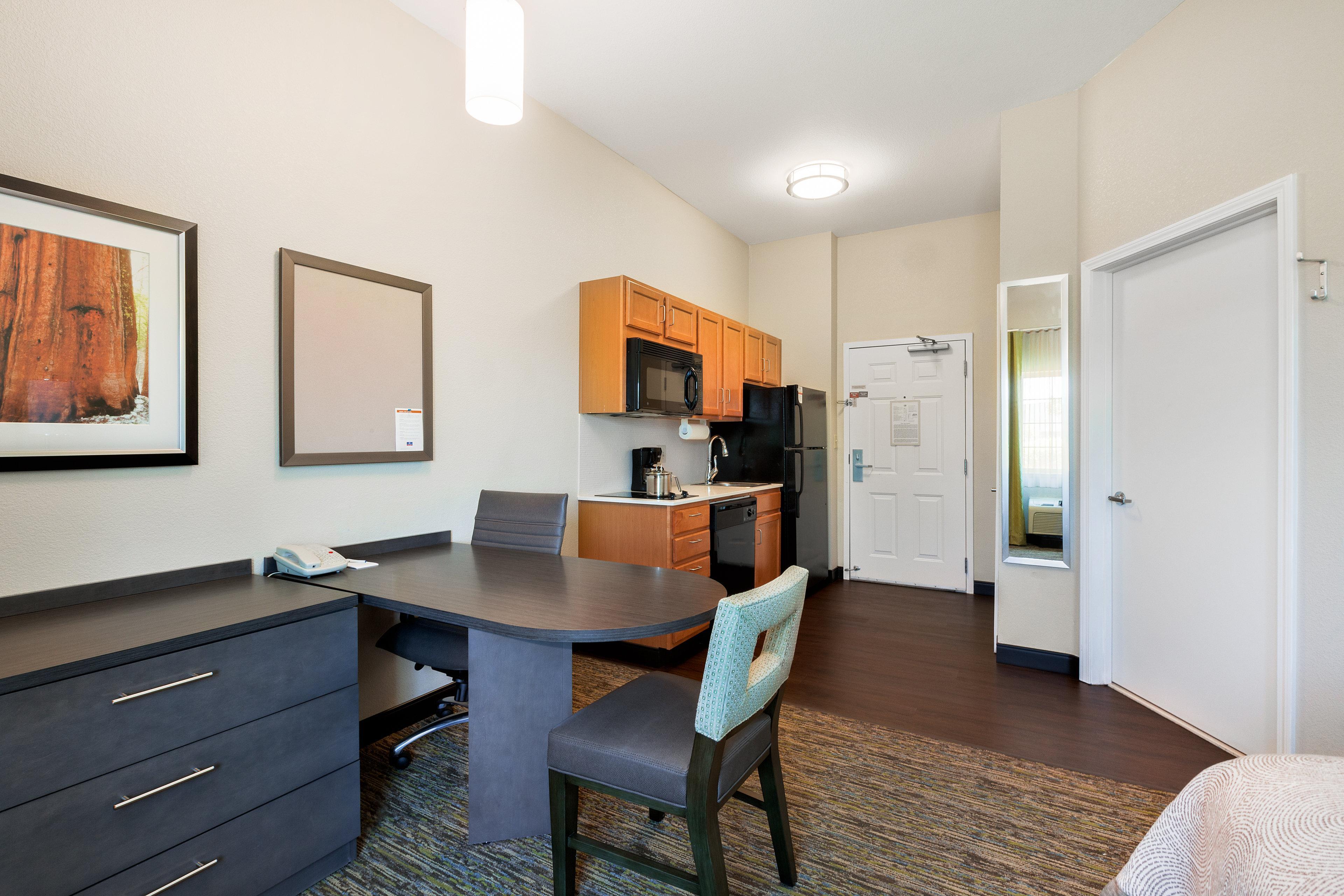Candlewood Suites Medford By Ihg מראה חיצוני תמונה