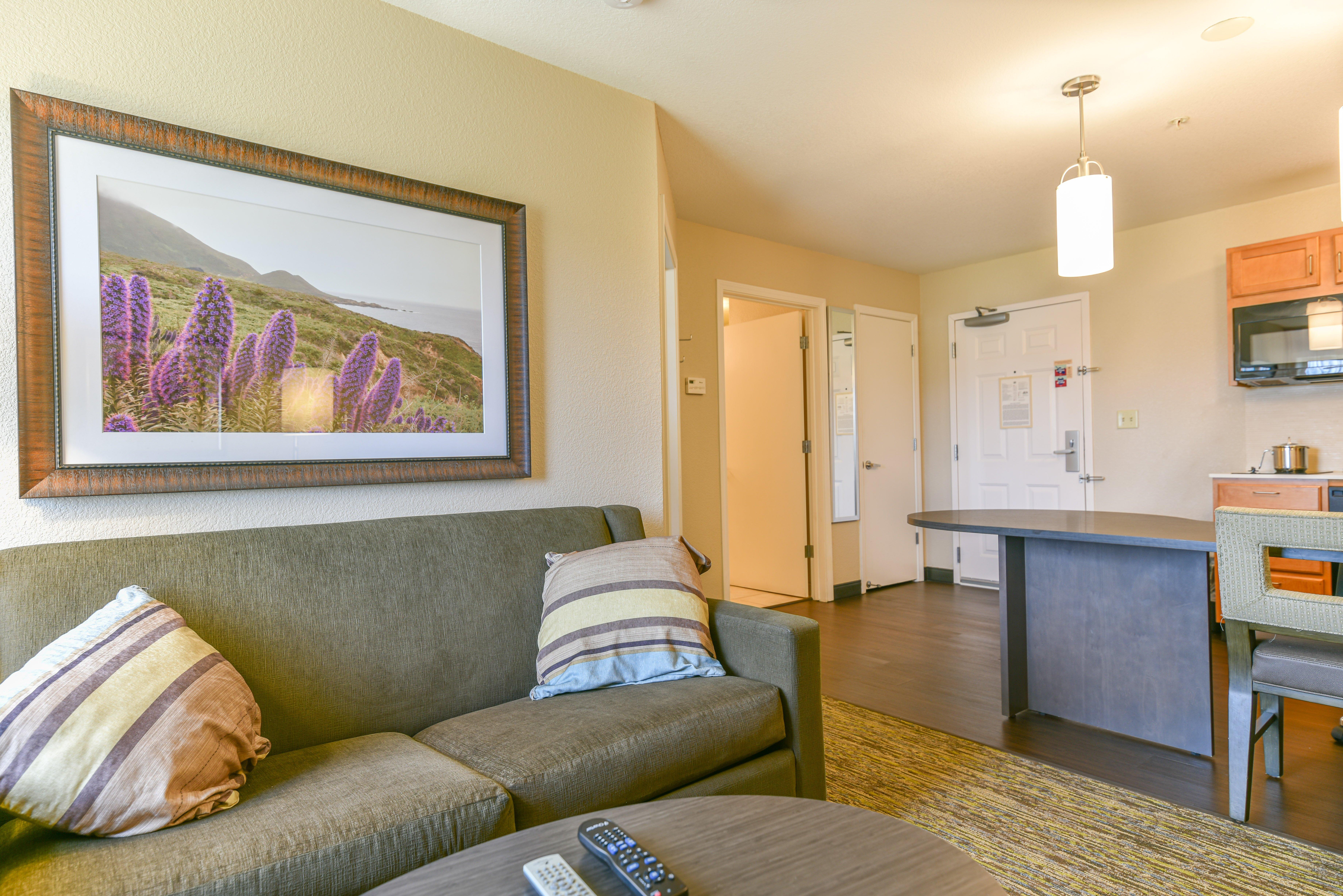 Candlewood Suites Medford By Ihg מראה חיצוני תמונה