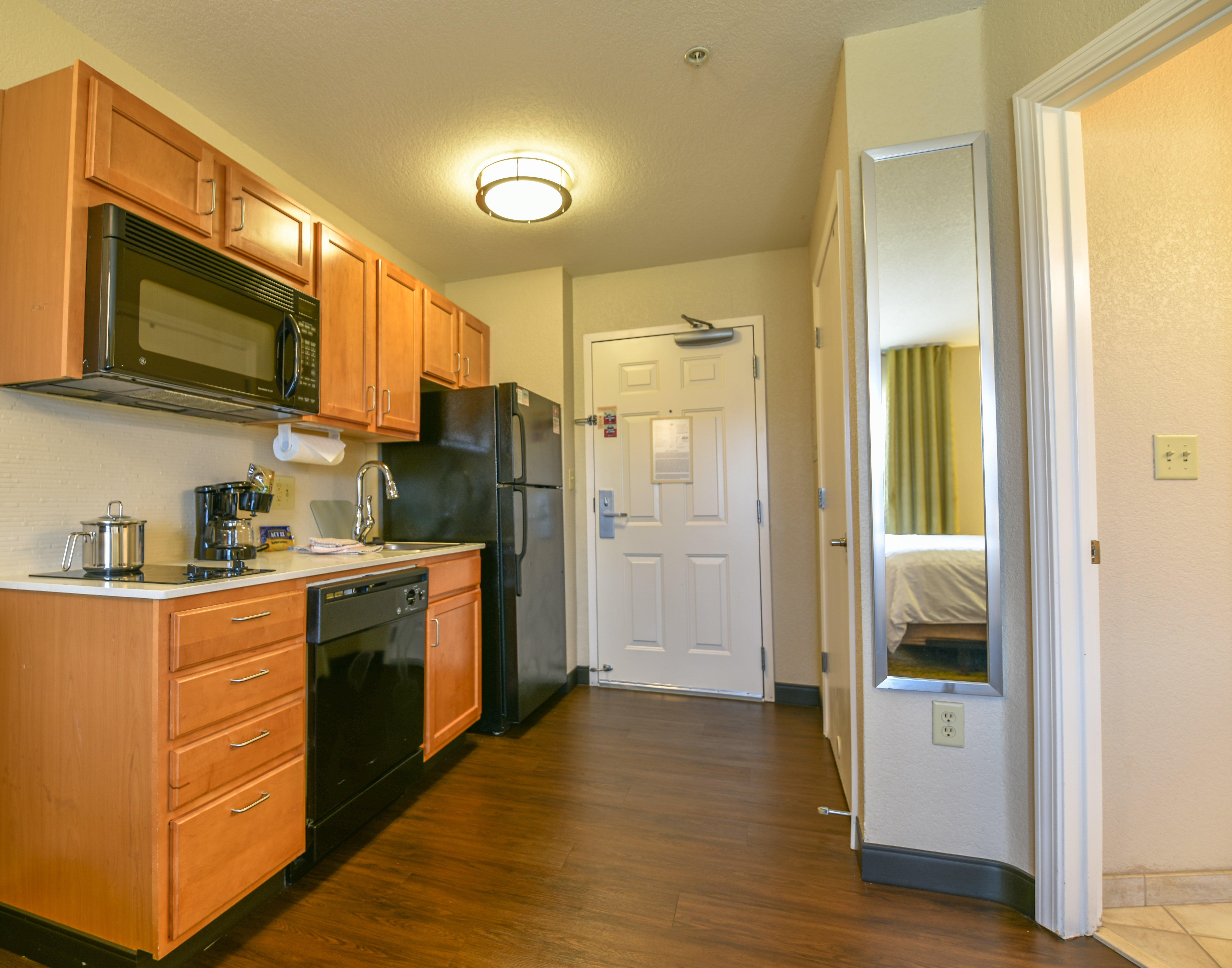 Candlewood Suites Medford By Ihg מראה חיצוני תמונה