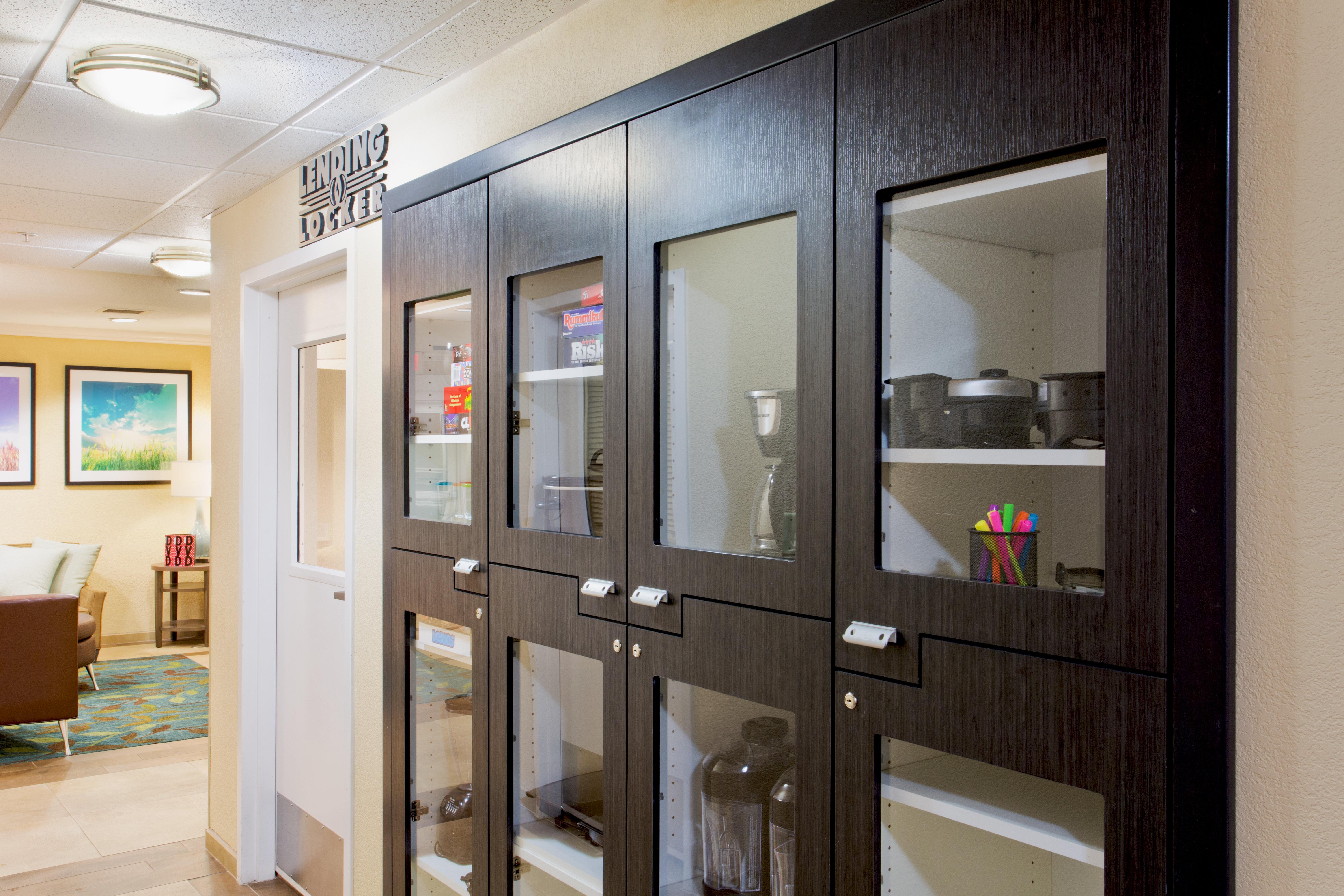 Candlewood Suites Medford By Ihg מראה חיצוני תמונה