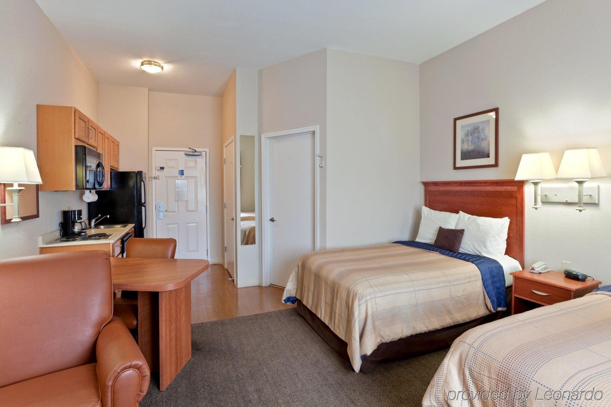 Candlewood Suites Medford By Ihg מראה חיצוני תמונה