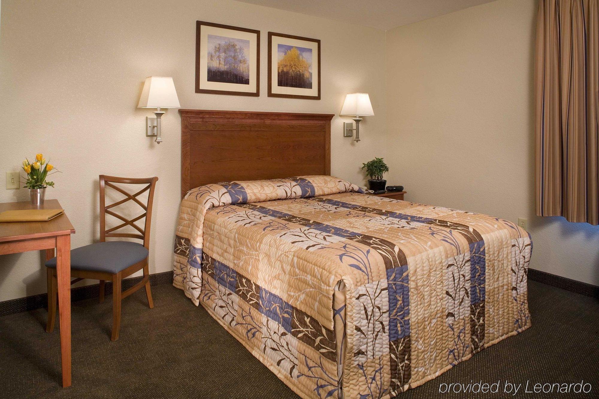 Candlewood Suites Medford By Ihg מראה חיצוני תמונה